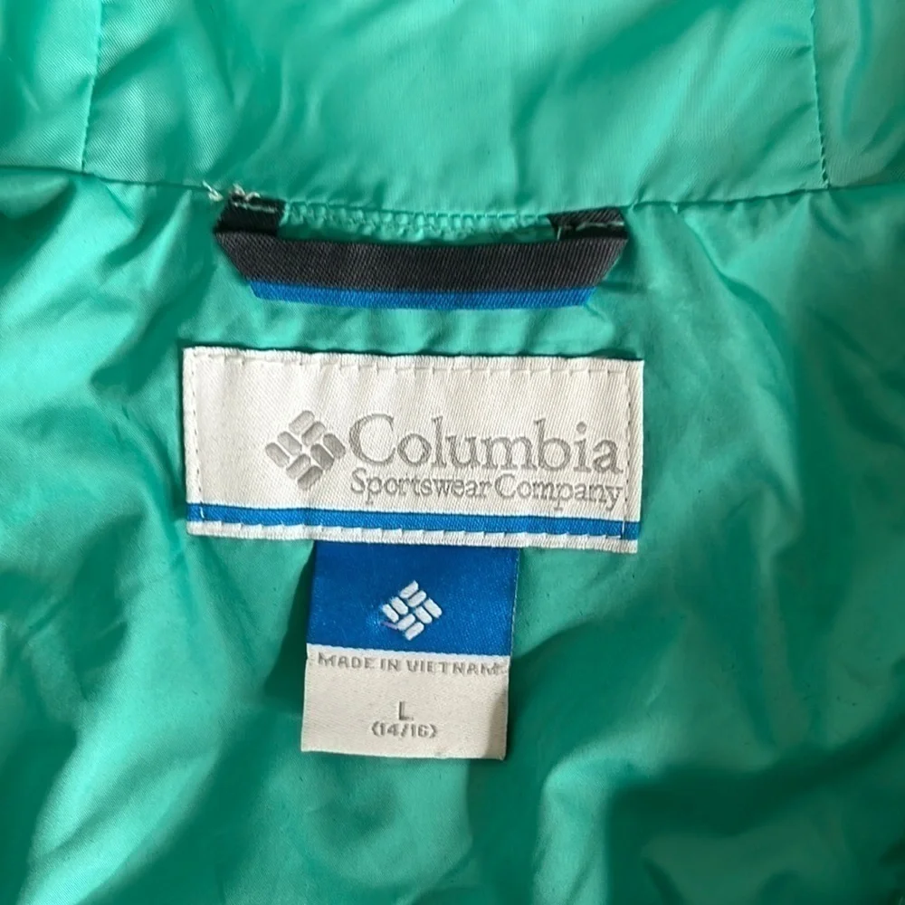 COLUMBIA youth jacket, large 14/16, turquoise color, hood, in good condition